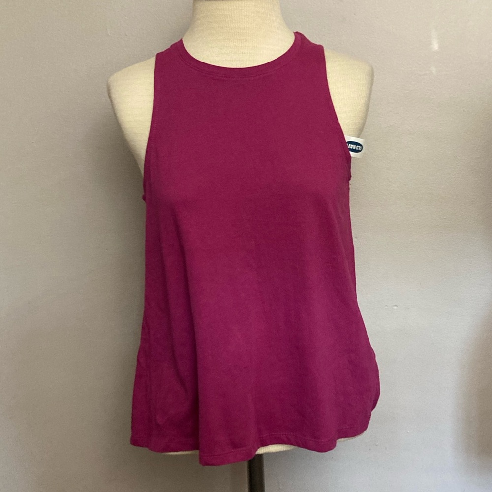 8-2 old Navy tank top XS NWT